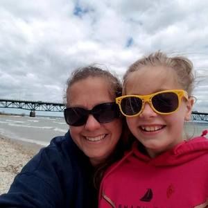 Meet your Posher, Laurie